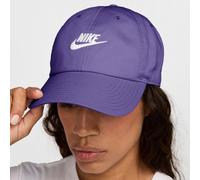 Berretto da tennis Nike Club Unstructured Futura Wash - wild grape/white - Viola (M/L)