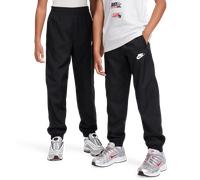 Pantaloni jogger in tessuto Nike Sportswear Club - Ragazzo/a - Nero XS