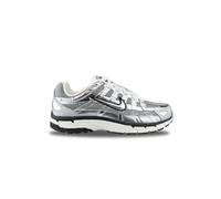 NIKE CN0149-001 P-6000 Uomo, Metallic Silver/Metallic Silver-Sail EU 45