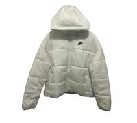 Nike FB7672-100 W NSW ESSTL THRMR CLSC PUFFER Giacca Donna WHITE/BLACK Taglia M