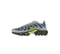 Nike FZ4622-001 Nike Air Max Plus Uomo, Black/Wolf Grey/Opti Yellow EU 44