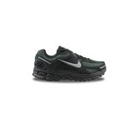 Nike HV2527 Nike Zoom Vomero 5 Uomo, Black/Mtlc Pewter-Sequoia-Flat Pewter EU 45
