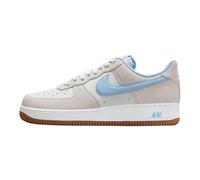Nike IB6388-002 Air Force 1 '07 LV8 Uomo, Photon Dust/Psychic Blue-White EU 43