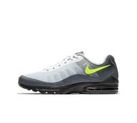 NIKE Men's Air Max Invigor Basketball Shoe