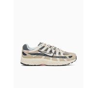Nike - P-6000 - Sneakers kaki chiaro-Verde MW 6
