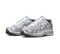 Nike P-6000 male Scarpe - Argento - Pelle - Foot Locker Silver 45