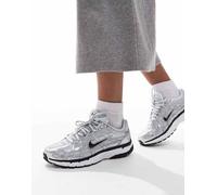 Nike WMNS NIKE P-6000 women Lowtop silver in taglia:44