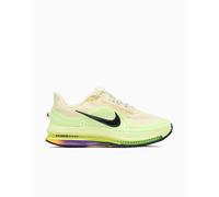 Nike PEGASUS PREMIUM men Lowtop yellow in taglia:43
