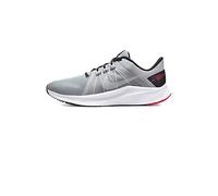 Nike Quest 4, Scarpe da Ginnastica Basse Uomo, Lt Grigio Fumo/Bianco-Nero-Rosso Sirena, 47 EU