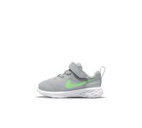 Nike Revolution 6 Nn (Tdv), Scarpe da ginnastica Unisex - Bambini e ragazzi, Lt Grigio Fumo/Verde Strike-Dk Grigio Fumo-Cromo, 22 EU