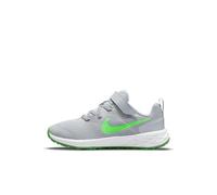 Nike Revolution 6, Scarpe de Gimnastica Unisex - Bambini e ragazzi, Grigio Light Grey Green Strike Dark Smoke Grey, 29.5 EU