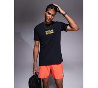 Nike Running - Dri-FIT - T-shirt nera con stampa grafica "Berlin Marathon"-Nero S