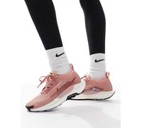 Nike Running - ReactX Pegasus Trail 5 GORE-TEX - Sneakers rosa e bianche WM 11