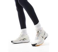 Nike Running - ReactX Pegasus Trail 5 - Sneakers in Gore-TEX bianco sporco WM 9