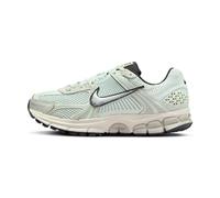 Nike Sportswear Sneaker bassa 'Zoom Vomero 5' nero / argento, Taglia 41