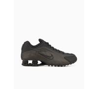 Nike Shox R4