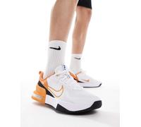 Nike Training - Air Max Alpha 6 - Sneakers bianche e arancioni-Nero MW 6.5