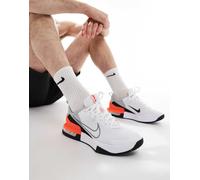 Nike Training - Air Max Alpha 6 - Sneakers bianche e rosse-Bianco 35.5