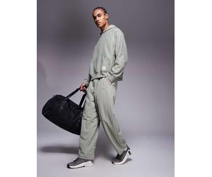 Nike Training - Athletic Club - Pantaloni sportivi grigi con logo a toppa-Grigio S