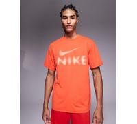 Nike Training - Hyverse Dri-FIT - T-shirt rossa-Rosso M
