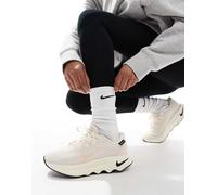 Nike Training - Motiva GORE-TEX - Sneakers bianco sporco WM 11.5