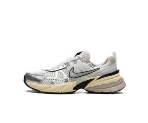 Nike V2K Run Summit White Metallic Silver - 44