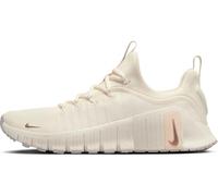 Nike W Free Metcon 6, Womens Training Donna, Pale Ivory/Mtlc Red Bronze-Guava Ice, 35.5 EU
