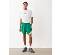 Nike - Windrunner - Pantaloncini leggeri verdi-Verde M