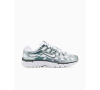 Nike Women's P-6000