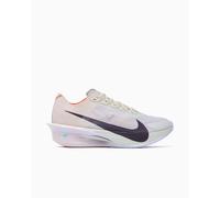 Nike Women's ZoomX Vaporfly Next% 4