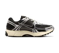 Nike ZOOM VOMERO 5 men Lowtop black in taglia:43