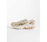 Nike Zoom Vomero 5 sneakers in oro metallizzato-Argento 42