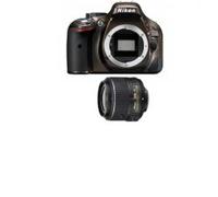 Nikon D5200 + Kit fotocamera reflex AF-S DX NIKKOR 18-55 mm 24,1 MP CMOS 6000 x 4000 pixel Bronzo - Nouvo