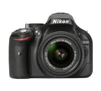 Nikon D5200 + Kit fotocamera reflex AF-S DX NIKKOR 18-55 mm 24,1 MP CMOS 6000 x 4000 pixel Nero - Nouvo