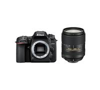 Nikon Fotocamera reflex D7500 + AF-S DX NIKKOR 18-300 II VR 20,9MP Nero - Garanzia 5 anni