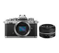 Kit Fotocamera Mirrorless Nikon Z FC + Obiettivo w/ 28mm f/2.8 SE (VOA090K001) - Prodotto in Italiano