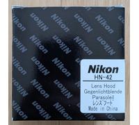 NIKON Paraluce HN-42 per NIKKOR Z DX 24mm f/1.7 / POSTA AEREA con TRACCIAMENTO