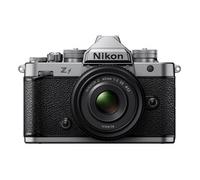 Nikon Z f + Nikkor Z 40mm f/2.0 SE - merce restituita argento