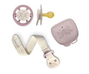nip Set ciuccio Cherry Green | Limited Edition |0-6 mesi | Sostenibile: 2 ciucci, 1 nastro ciuccio e 1 scatola per ciuccio in materie prime naturali | regalo per nascita | lavanda lilla
