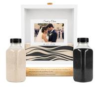 NIRALIS Sabbia Colorata per Rito Matrimonio Kit Cerimonia Sposi con Cornice Foto Personalizzata 10x15 cm, Pergamena e 2 Bottiglie 800 gr - Scatola Legno Bianco 25x25 (Crema/Nero)