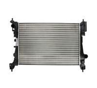 Radiatore, raffreddamento motore NISSENS 630743