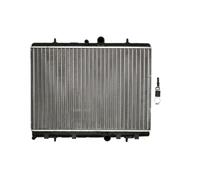 NISSENS Radiatore, Raffreddamento motore 63689A Compatibile con: CITROËN C4 Coupe, C4 I, XSARA, XSARA Break, XSARA Coupe, PEUGEOT 307, 307 Break, 307 CC, 307 SW