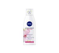 NIVEA Latte struccante Dolcezza Viso & Occhi (1 x 200 ml), latte detergente viso e occhi arricchito con olio di mandorla naturale & idrramina, cura idratante pelle secca & sensibile