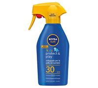 NIVEA SUN Maxi Spray Solare Kids Protect & Play FP30 in flacone spray da 300 ml, Protezione solare per bambini resistente all'acqua, crema solare per pelli delicate