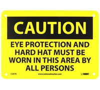 NMC C207R OSHA Sign, Legend "Attenzione - Protezione degli occhi e cappello duro devono essere indossati in questa zona da tutte le persone", 25,4 cm di lunghezza x 17,8 cm di altezza, plastica rigida, nero su giallo