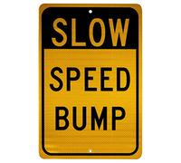 NMC TM157J - Segnale stradale, leggenda "SLOW - SPEED BUMP", 30,5 cm di lunghezza x 45,7 cm di altezza, in alluminio riflettente prismatico di grado 0,080, nero su giallo