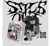 NMIXX FE3O4:STICK OUT Mini Album LIMITED RANDOM...