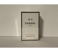 No.5 Eau De Parfum Spray (bottiglia di cristallo) - 1,7 fl oz/1,7 oz