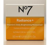 No7 Radiance+ Crema Idratante Illuminante Quotidiana Con Vitamina C 50ml