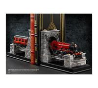 Noble Collection Hogwarts Express Bookend Figure Multicolor